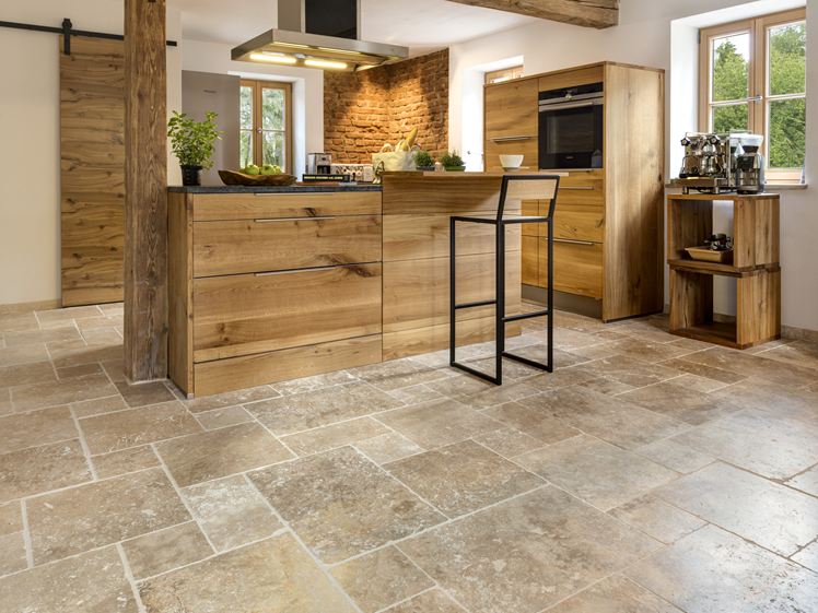 Quelle Couleur De Cuisine Avec Sol Travertin Carrelage Classic Country, en travertin vieilli | stonenaturelle